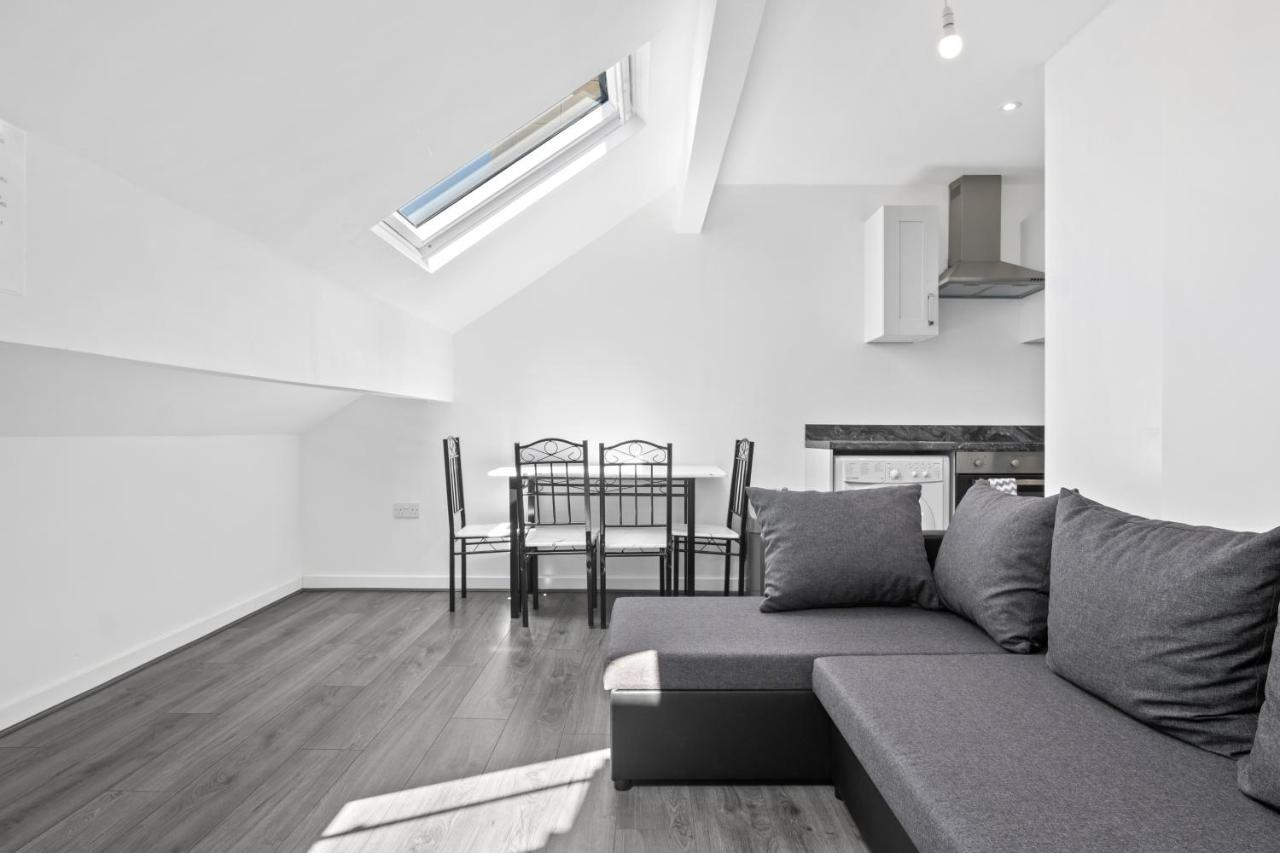 Amhc City Apartments Bradford City Centre One & Two Bedroom Apartments, 24 Hours Express Self Check In, Long Stay Contractors Welcome, Paid Parking Available Nearby Rom bilde