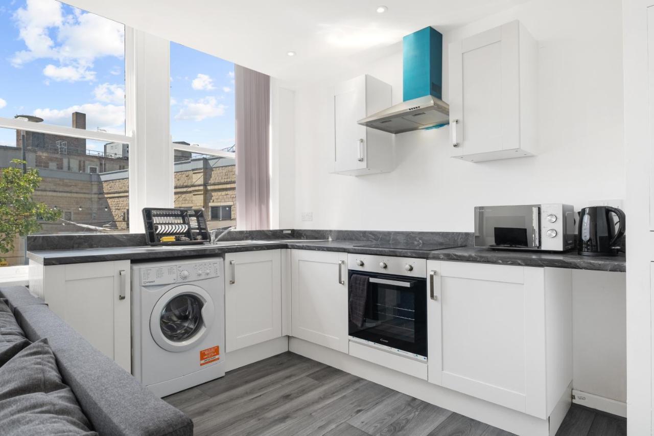 Amhc City Apartments Bradford City Centre One & Two Bedroom Apartments, 24 Hours Express Self Check In, Long Stay Contractors Welcome, Paid Parking Available Nearby Eksteriør bilde