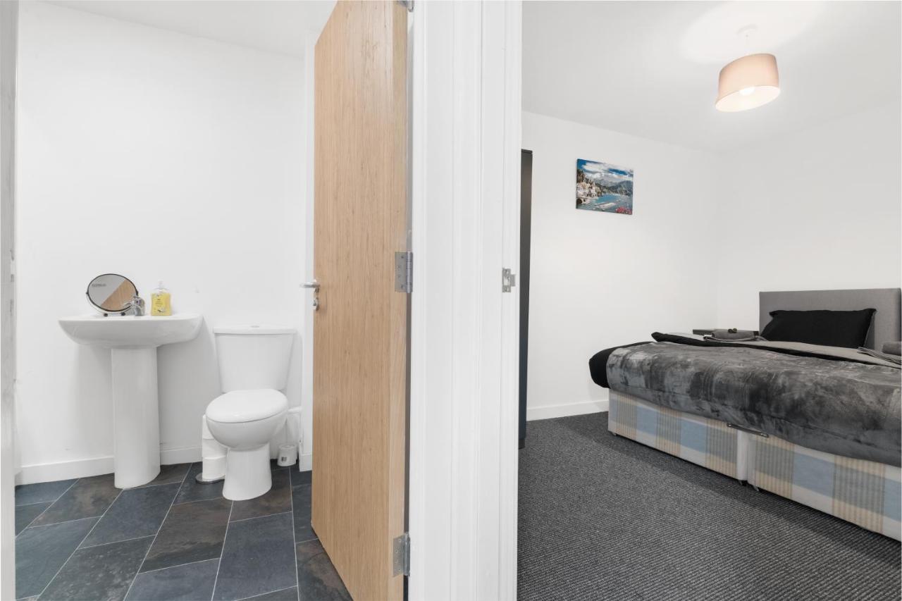 Amhc City Apartments Bradford City Centre One & Two Bedroom Apartments, 24 Hours Express Self Check In, Long Stay Contractors Welcome, Paid Parking Available Nearby Eksteriør bilde