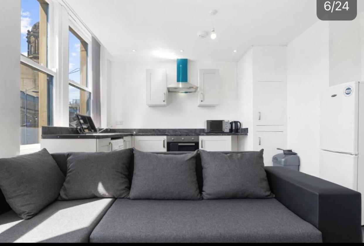 Amhc City Apartments Bradford City Centre One & Two Bedroom Apartments, 24 Hours Express Self Check In, Long Stay Contractors Welcome, Paid Parking Available Nearby Eksteriør bilde