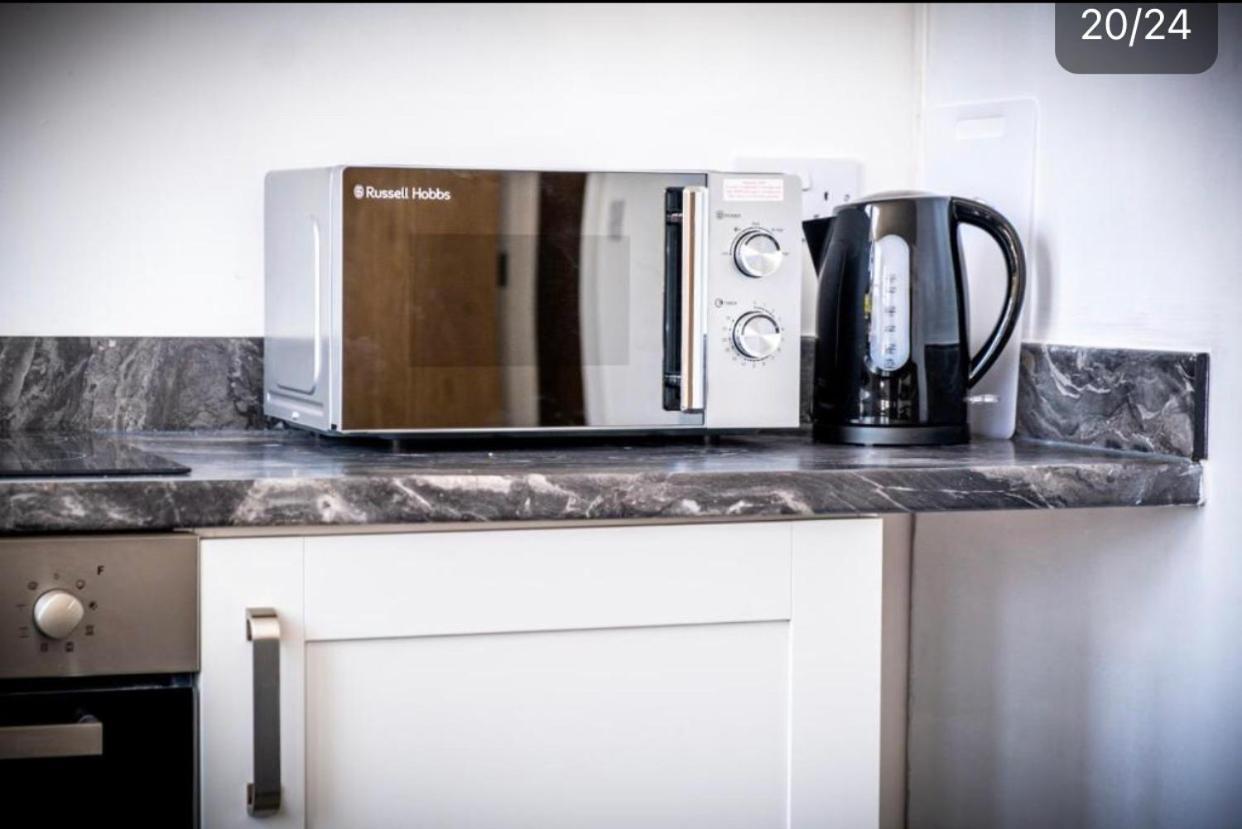 Amhc City Apartments Bradford City Centre One & Two Bedroom Apartments, 24 Hours Express Self Check In, Long Stay Contractors Welcome, Paid Parking Available Nearby Eksteriør bilde